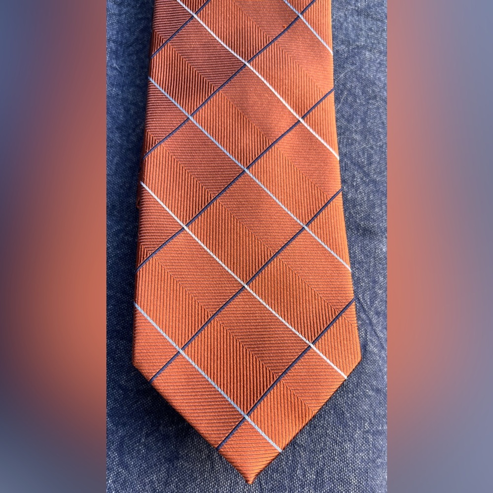 Jos A. Banks 100% silk tie - copper and blue